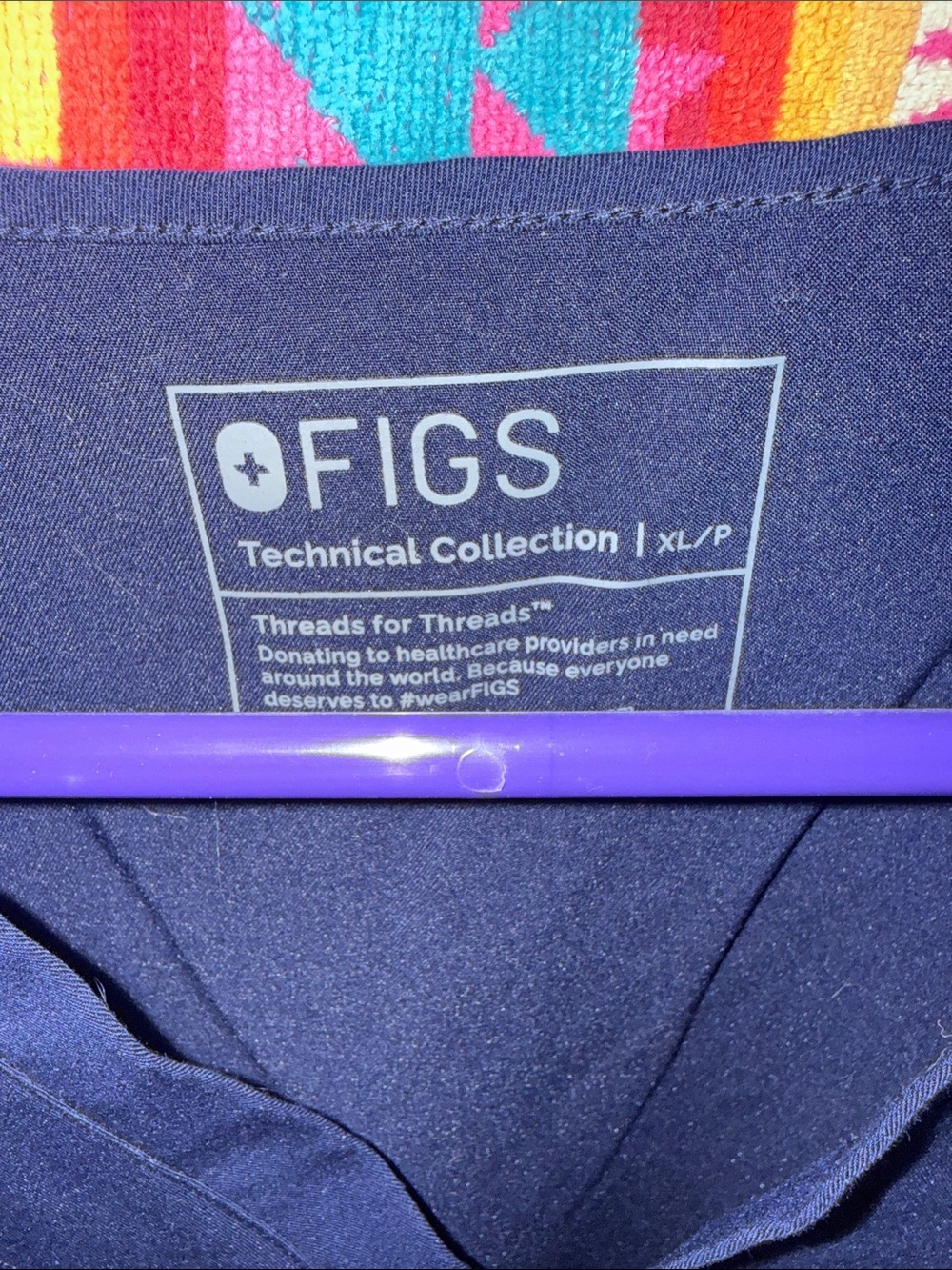 FIGS SCRUB SET WOMENS CLASSIC NAVY BLUE LARGE ZAMORA PANTS & XL TOP - Picture 2 of 3